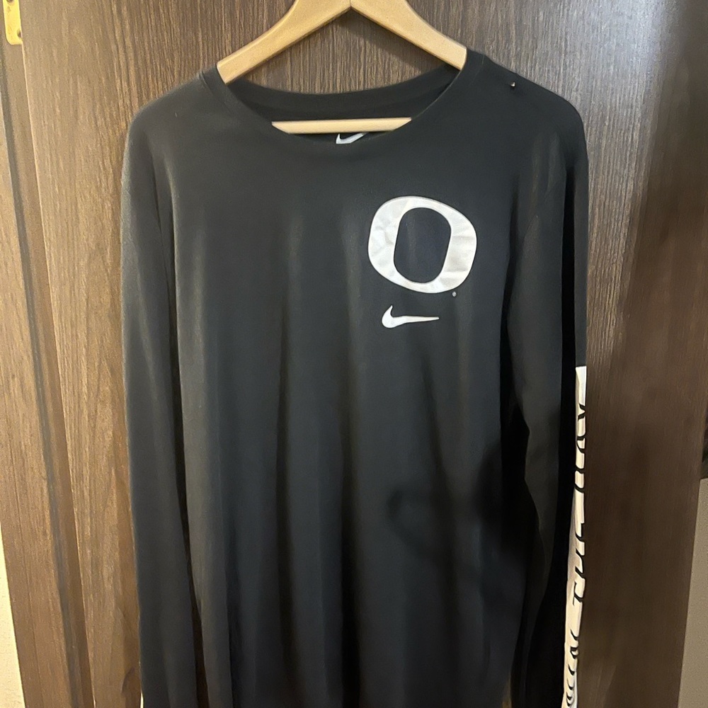 University of Oregon LS t-shirt